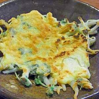 もやしとかいわれのお好み焼き風